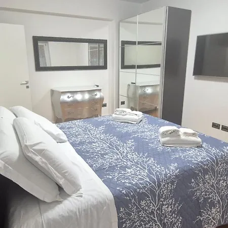 Penzion Guru Monteverde 4*